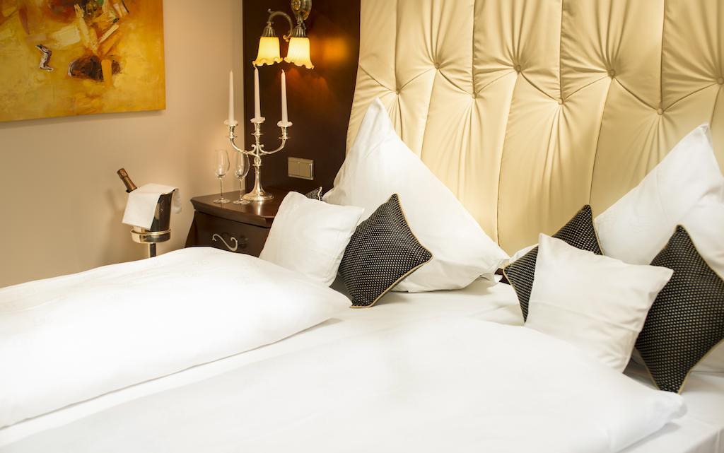 Residence Bellevue Boppard Quarto foto